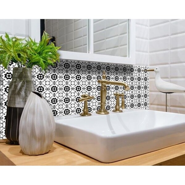 Homeroots 6 x 6 in. Black & White Gerber Peel & Stick Removable Tiles - 399967