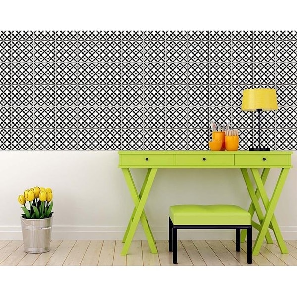 Homeroots 7 x 7 in. Black & White Dia Peel & Stick Removable Tiles - 399943
