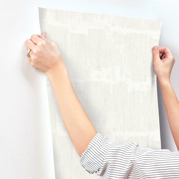 York Wallcoverings Rhythm and Rhyme White Wallpaper - FM1064