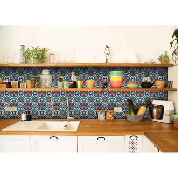 Homeroots 6 x 6 in. Cali Venice Bluen Green Removable Peel & Stick Tiles - 390650