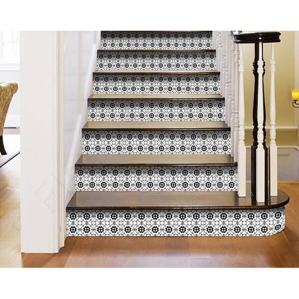 Homeroots 8 x 8 in. Black & White Gerber Peel & Stick Removable Tiles - 399969