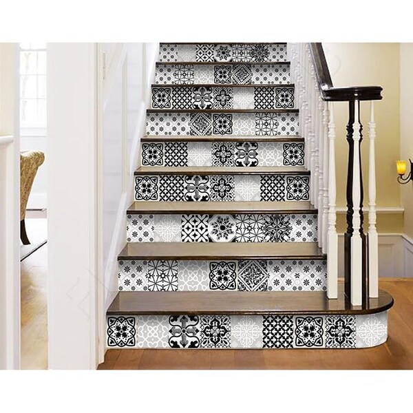 Homeroots 5 x 5 in. Black, White & Gray Bella Peel & Stick Tiles - 399961