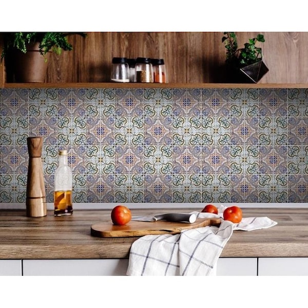 Homeroots 5 x 5 in. Muted Pastel Kyla Green Peel & Stick Tiles - 400141