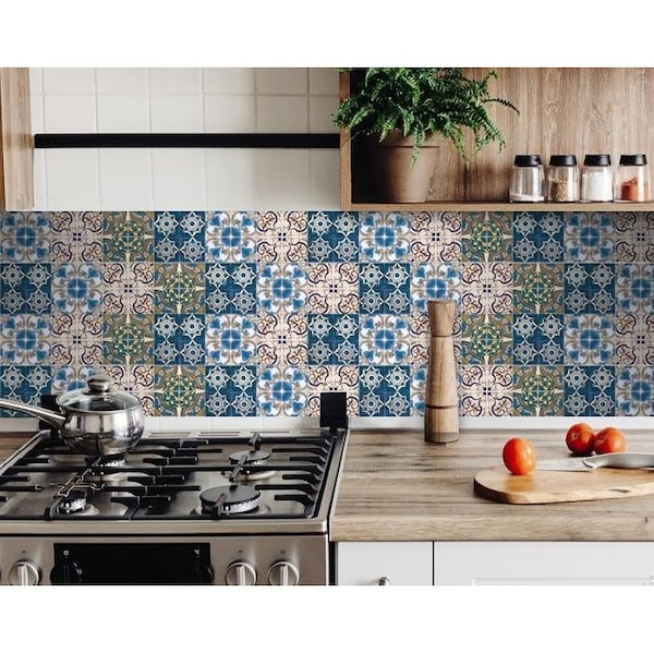 Homeroots 6 x 6 in. Agean Linda Bluen Green Removable Peel & Stick Tiles - 400282