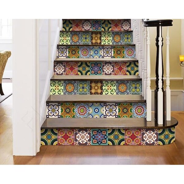 Homeroots 5 x 5 in. Auguri Flora Green Peel & Stick Removable Tiles - 400016
