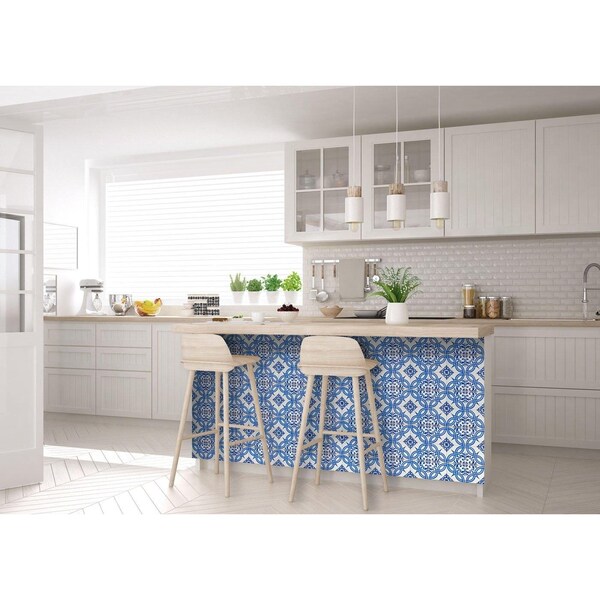 Homeroots 5 x 5 in. Blue & White Valencia Peel & Stick Tiles - 400111