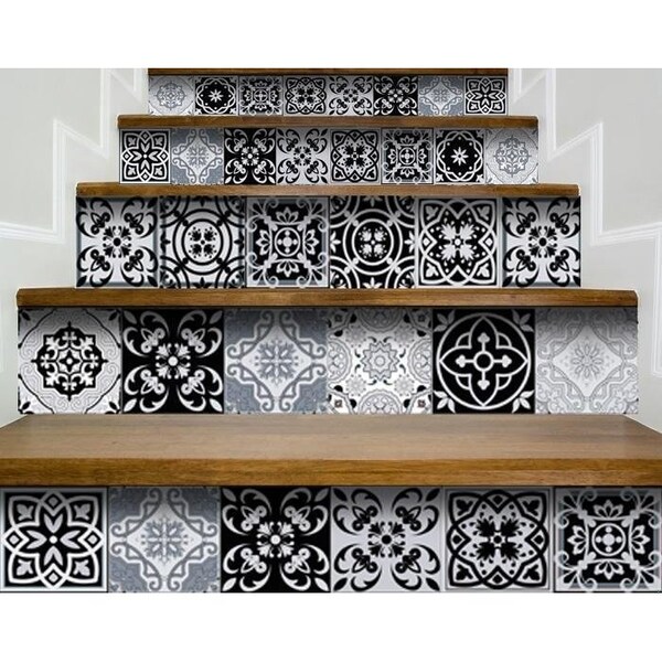 Homeroots 6 x 6 in. Black, White & Gray Mosaic Peel & Stick Tiles - 399872