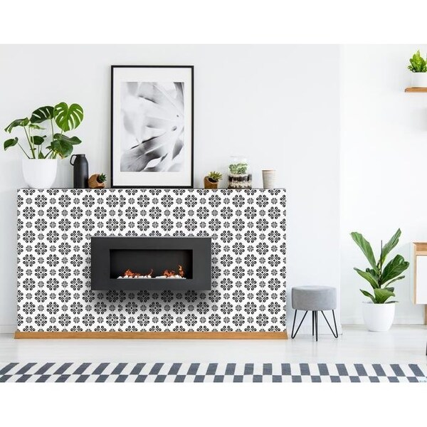 Homeroots 4 x 4 in. Black & White Daisy Peel & Stick Removable Tiles - 399880