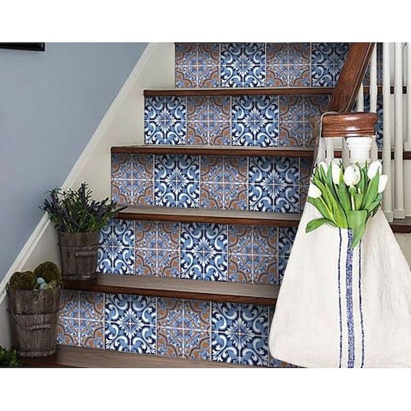 Homeroots 5 x 5 in. Prima Blue Peel & Stick Removable Tiles - 400161