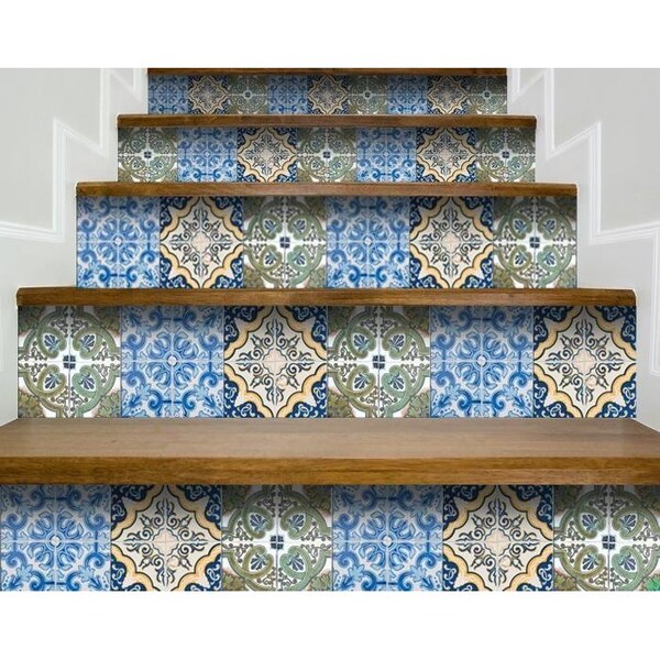 Homeroots 5 x 5 in. Madison Vintage Mosaic Blue Peel & Stick Tiles - 400266