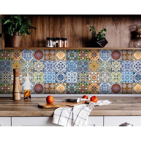 Homeroots 4 x 4 in. Jessa Multi Blue Mosaic Peel & Stick Tiles - 400370