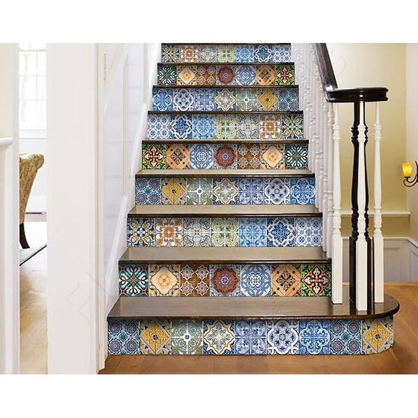 Homeroots 4 x 4 in. Jessa Multi Blue Mosaic Peel & Stick Tiles - 400370