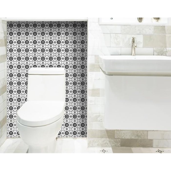 Homeroots 5 x 5 in. Black & White Gerber Peel & Stick Removable Tiles - 399966