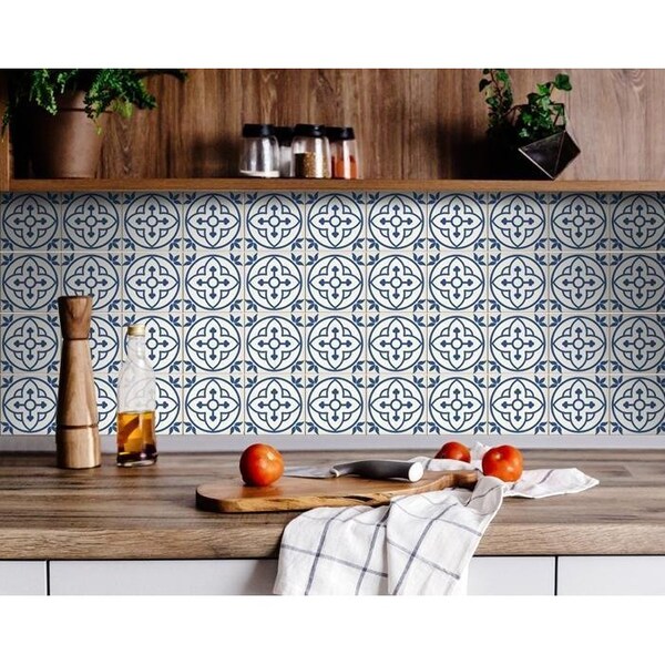 Homeroots 6 x 6 in. Tulipa Blue & White Peel & Stick Removable Tiles - 399847