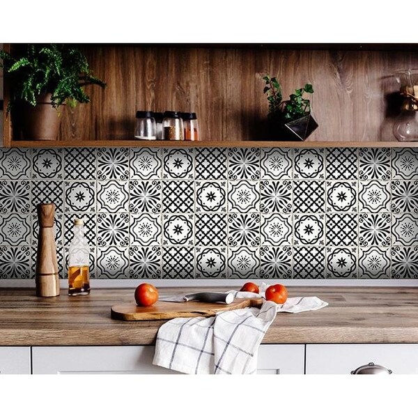 Homeroots 8 x 8 in. Black & White Multi Peel & Stick Removable Tiles - 399864
