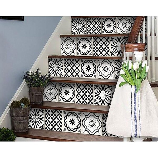 Homeroots 8 x 8 in. Black & White Multi Peel & Stick Removable Tiles - 399864
