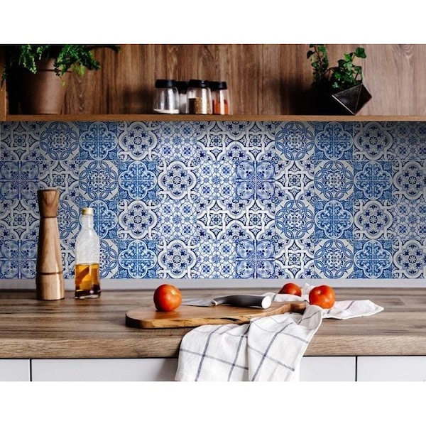 Homeroots 6 x 6 in. Bluebell Lina Removable Peel & Stick Tiles - 400302