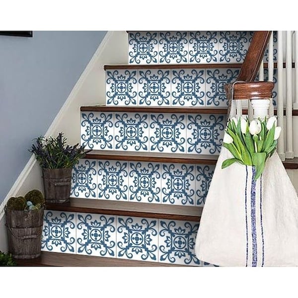 Homeroots 8 x 8 in. Teal & White Mosaic Peel & Stick Removable Tiles - 399839