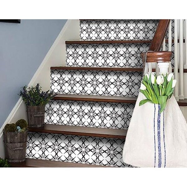 Homeroots 8 x 8 in. Black & White Quattra Peel & Stick Removable Tiles - 399974