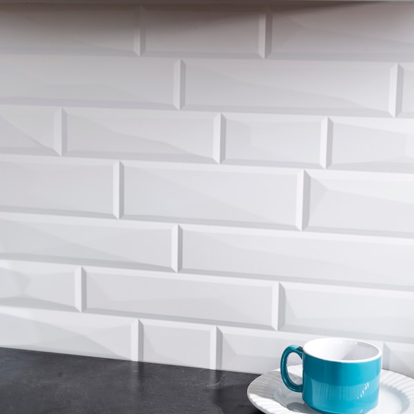 Fasade Fasade 18in x 24in Vista Matte White Backsplash Panel 5pk - PB6901