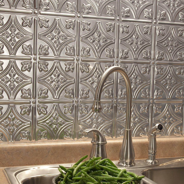 Fasade Fasade 18in x 24in Traditional 1 Brushed Aluminum Backsplash Panel 5pk - PB5008