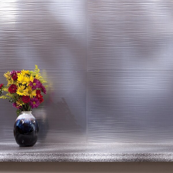 Fasade Fasade 18in x 24in Ripple Brushed Aluminum Backsplash Panel 5pk - PB6208