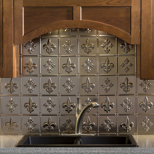 Fasade Fasade 18in x 24in Fleur-de-lis Brushed Nickel Backsplash Panel 5pk - PB6629