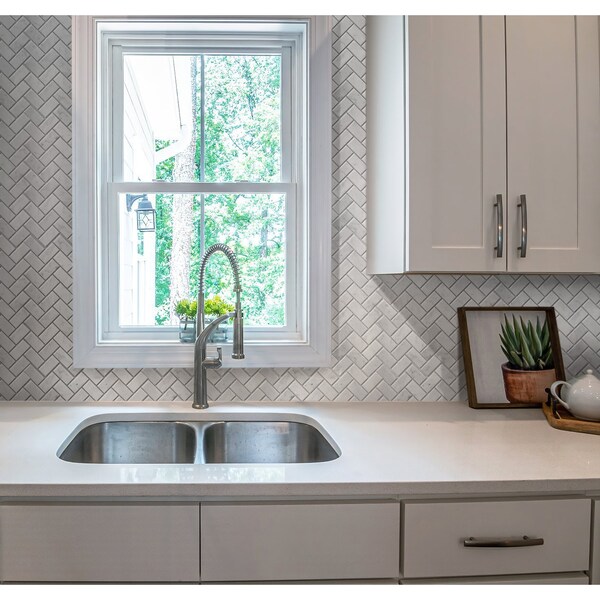 Apollo Tile 1X2 Polished Carrara Herringbone 4.83Sq.ft 11.8 in. X11.8 in. Mrbl Msic Tile, 5PK - APLKB99H04PGEC28