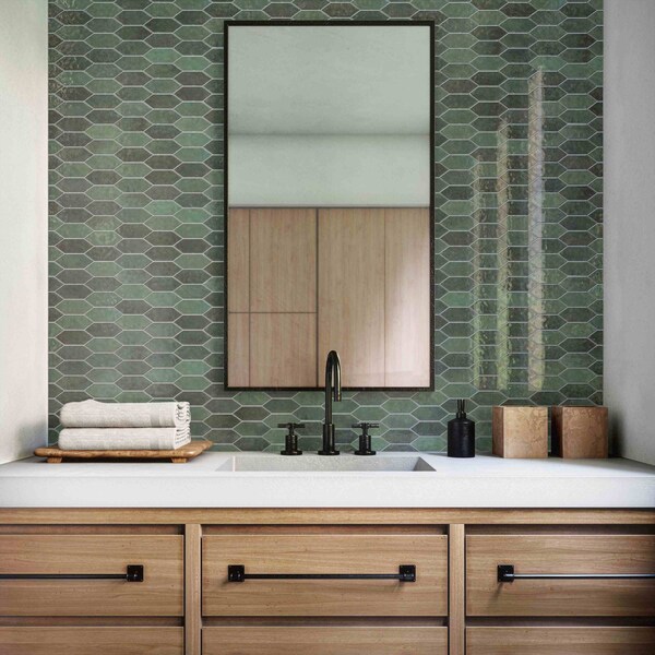 Daltile Miramo 2'' x 5'' Ceramic Picket Wall Mosaic, 12PK - MR49PCK25MBMSGL
