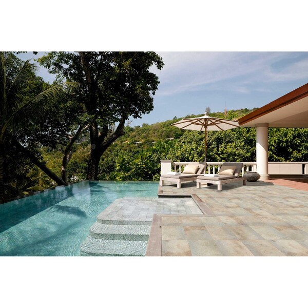 Msi Tuscany Beige 16 In. X 16 In. Tumbled Travertine Paver Tile - ZOR-LSC-0058