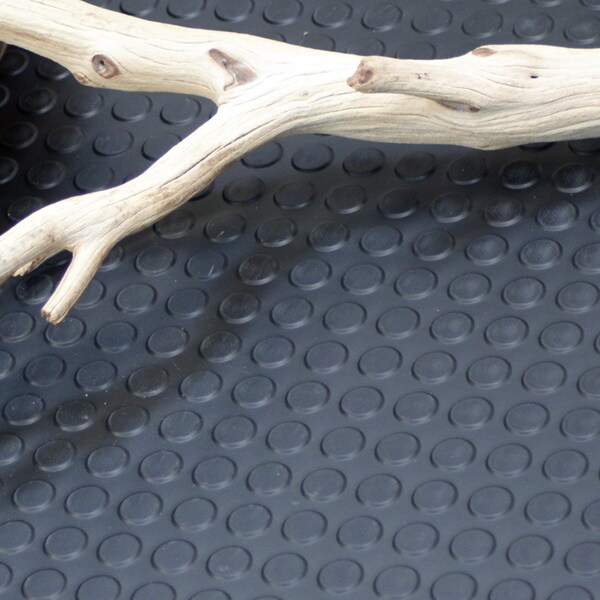 Rubber-Cal Coin-Pattern Thermoplastic Flooring - 3.5mm x 36 in x 25ft - Black - 03-R273-36-BK-25