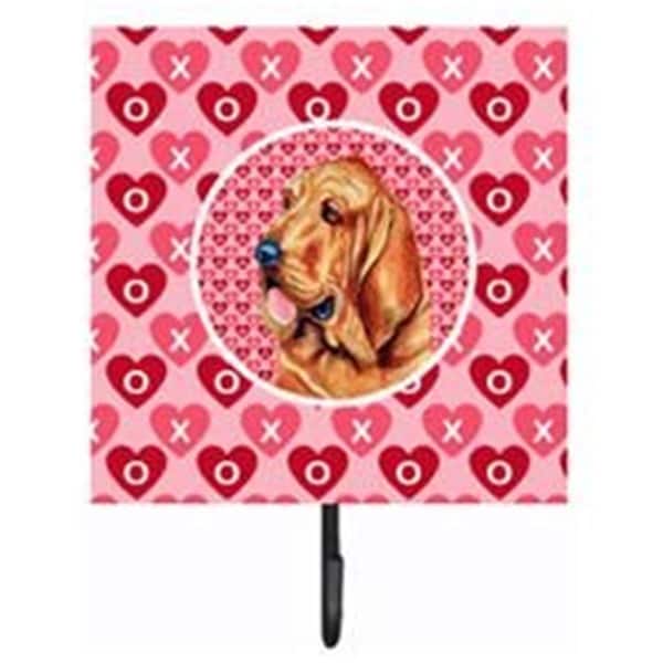 Micasa 4.25 x 7 in. Bloodhound Valentines Love and Hearts Leash Or Key Holder - MI751964