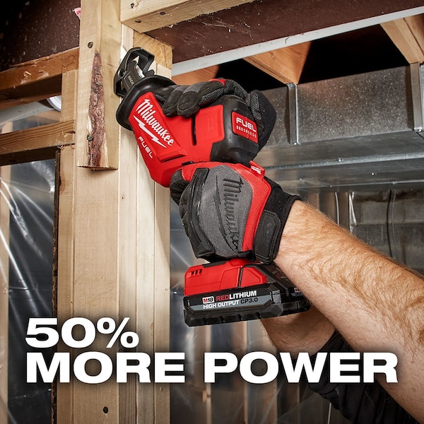 Milwaukee Tool M18 REDLITHIUM CP3.0 Battery, 3.0Ah, Compact, 18V, Li-Ion Battery - 48-11-1835