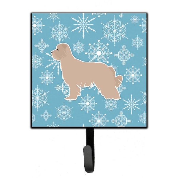Carolines Treasures Winter Snowflake Pyrenean Shepherd Leash or Key Holder - BB3518SH4
