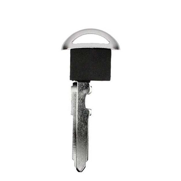 Keyless Factory KeylessFactory: EMERGENCY KEY BLADE FOR MAZDA SMART KEY W/ CHIP - EKB-MAZ-1228-WC
