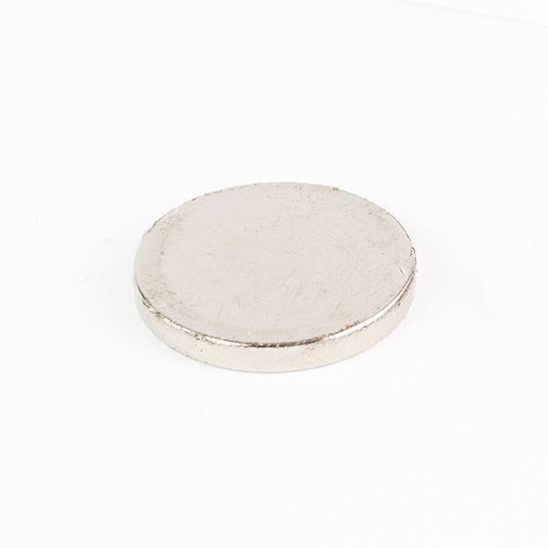 Bunting N52 Neodymium Disc Magnets, 1" D, 15.6 lb Pull, Rare Earth Magnets - N52P1000125