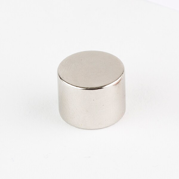 Bunting N52 Neodymium Disc Magnets, 0.5" D, 16.63 lb Pull, Rare Earth Magnets - N52P500375