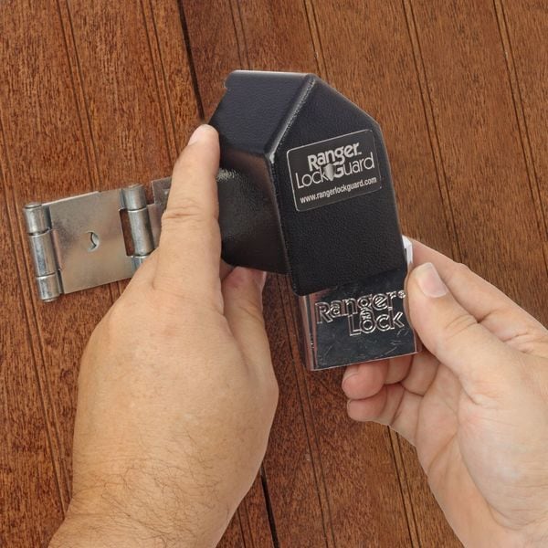 Ranger Lock Padlock Guard, Hardened Steel, Blk, 2-3/4"L - RGST-00