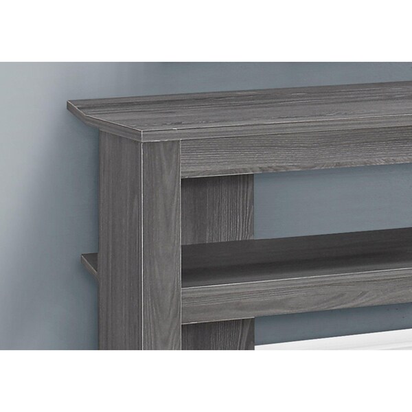 Homeroots HomeRoots 332878 19.75 in. Grey Particle Board & Laminate TV Stand - 332878