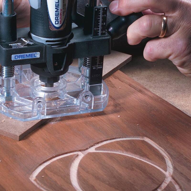 Broca de router de inmersión Dremel con juego de brocas de router de acero para materiales blandos y madera (6 piezas) - 335-01+692