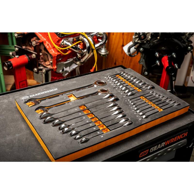 Juego de llaves de trinquete estándar y cortas métricas GEARWRENCH de 28 piezas con trinquete de 72 dientes y bandeja de espuma EVA - 86527