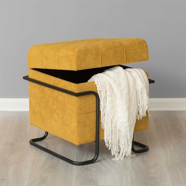 Fabulaxe 17.5 W, 19 H, Fabric, Yellow - QI003941.YL