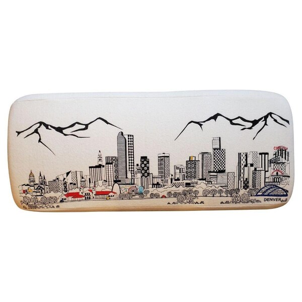 Homeroots 38 in. Denver Daylight Skyline Embroidered Ottoman, White - 480553