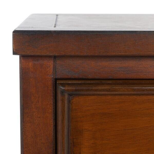 Safavieh Toby End Table- Filbert Brown - 29.7 x 14.2 x 16.9 in. - AMH6625F