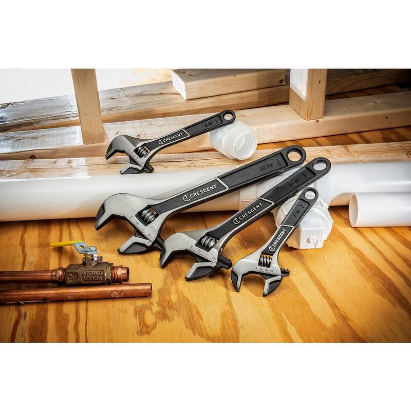 Llave ajustable Crescent de 8 pulgadas con mandíbula ancha y recubrimiento de óxido negro - ATWJ28VS