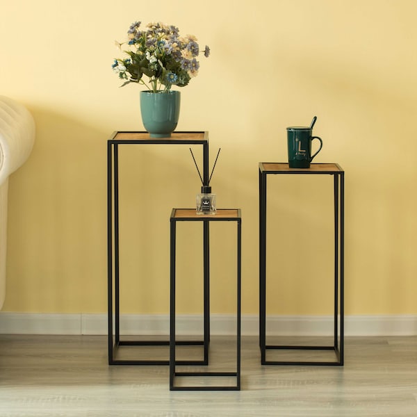 Vintiquewise 12 W X 12 L X 28 H - QI003974.3