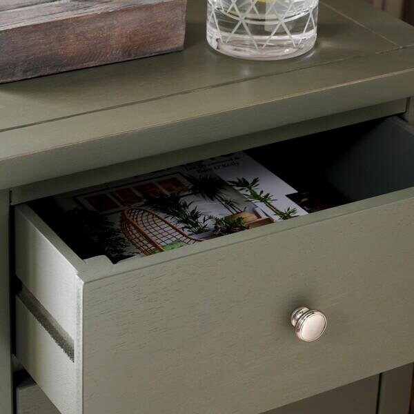 Safavieh Deniz End Table- French Grey - 26.8 x 14.2 x 16.9 in. - AMH6628A