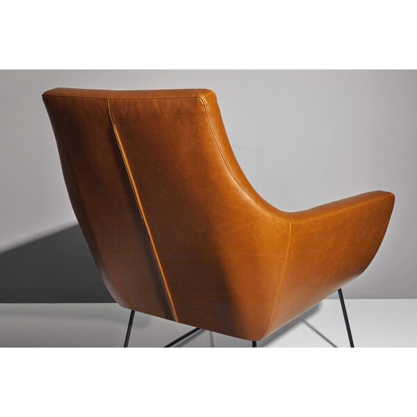 Homeroots Brown Chair with Matte Black Legs33 x 30.5 x 37 in. - 372983
