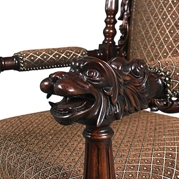 Design Toscano The Grand Occasion Heraldic Arm Chair - AF51249