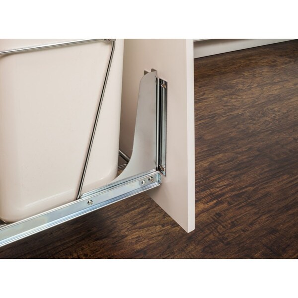 Hardware Resources Polished Chrome Door Mounting Kit for CAN-EBM Series - CAN-DOORKITPC